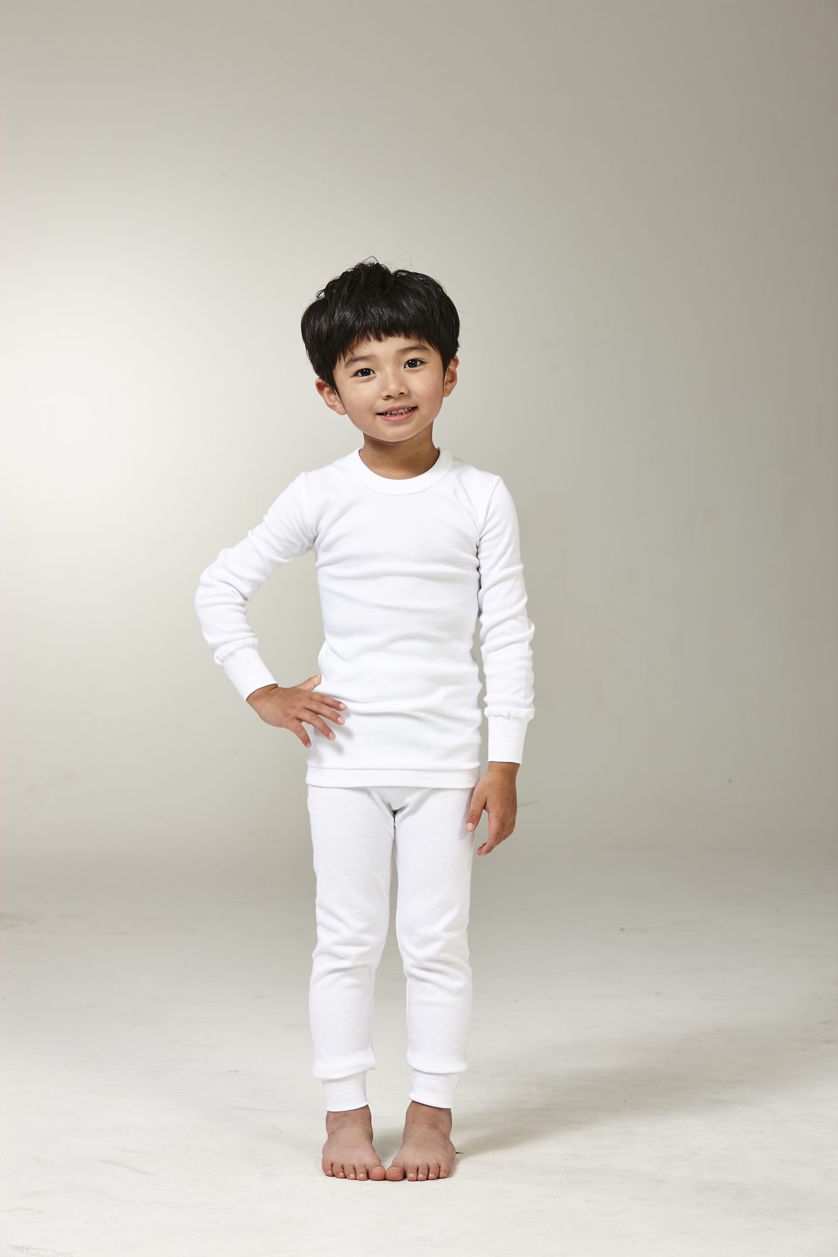 طقم ولادي شتوي (ابيض)